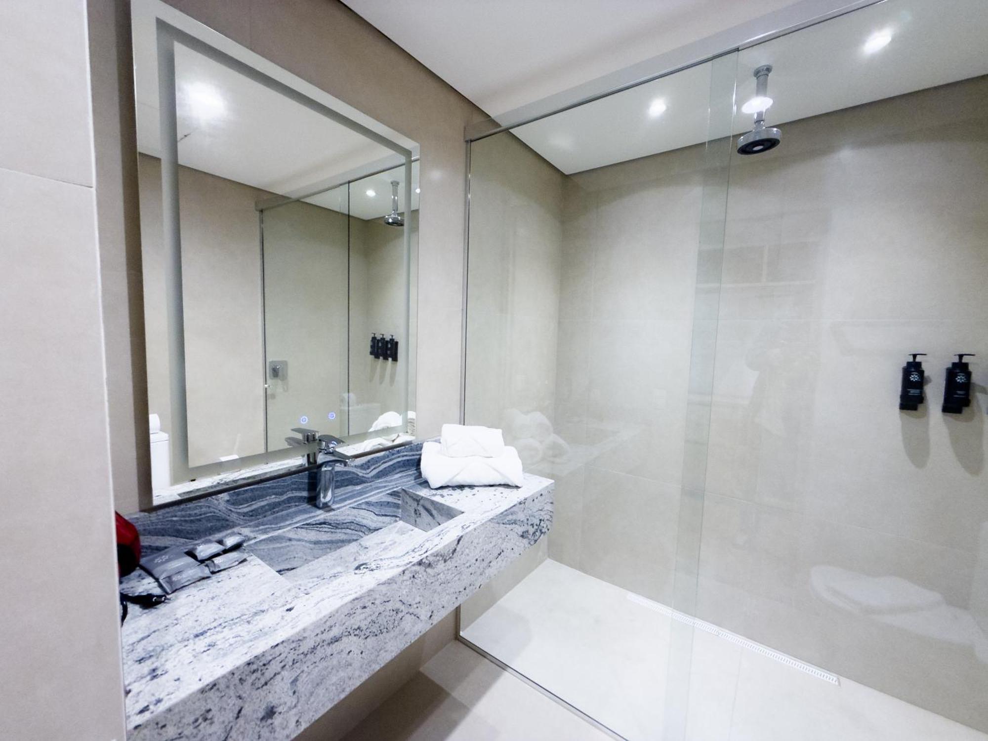 Chris Wellness Resort Hotel — Fotos 1